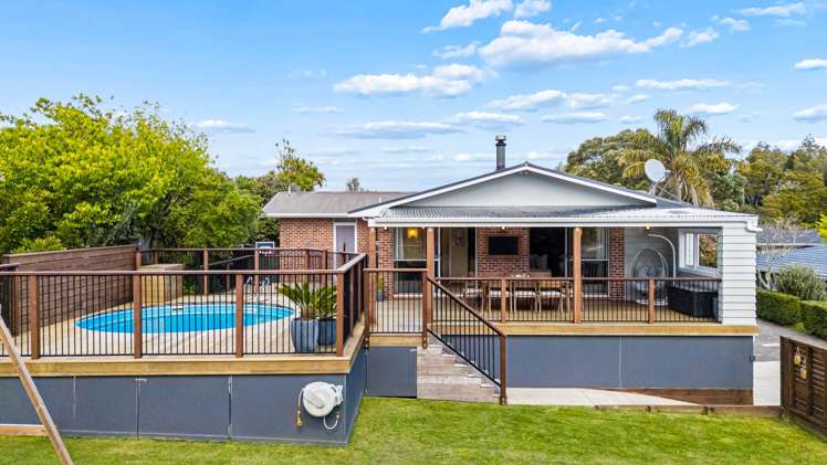 3 Freshney Place Hill Park_29