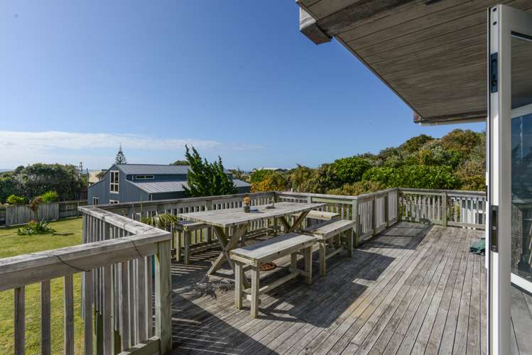 16 Lightning Ridge View Waimarama_12