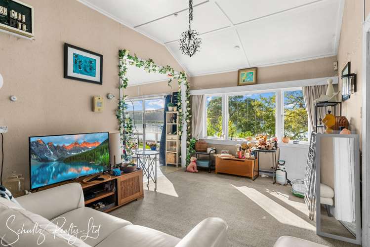 15 Fisher Street Paparoa_13