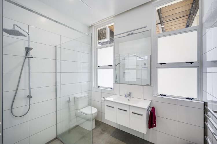 124 Queen Street East Hastings Central_14