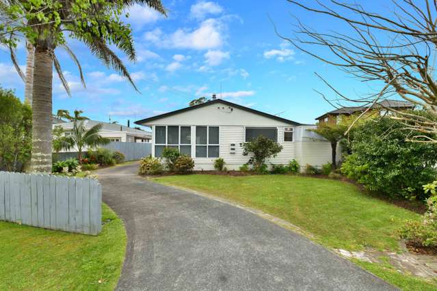 57 Hatton Road Orewa_1