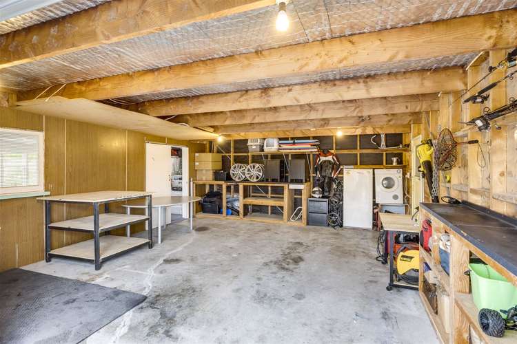 4 Holyrood Street Taradale_18