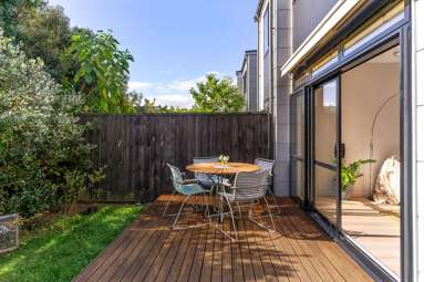 10 Spotted Dove Road_2