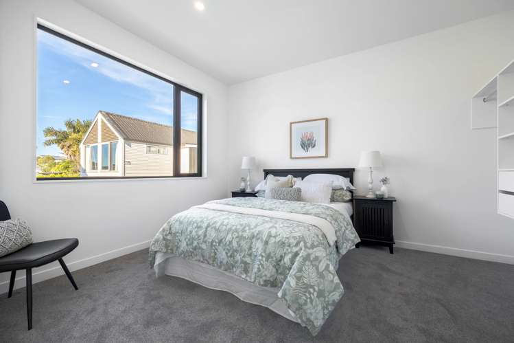 8/41 Seaside Avenue Waterview_14