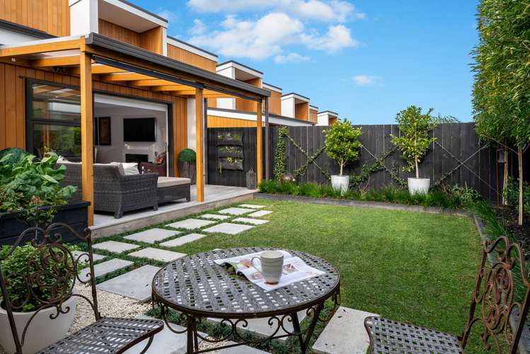 14 Quarters Lane Beachlands_18