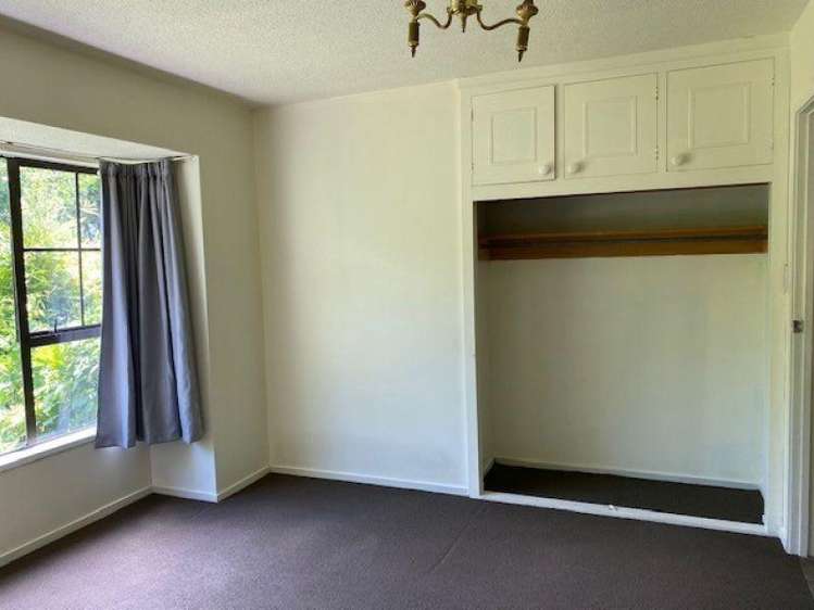 10 Siska Pl Ilam_11