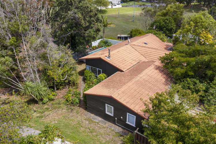 8 Wanaka Place Pakuranga Heights_16