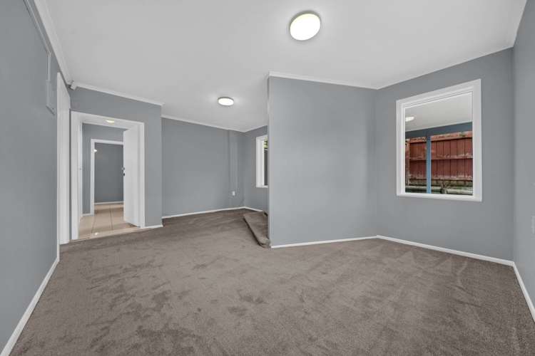 16 Brouder Place Hill Park_10