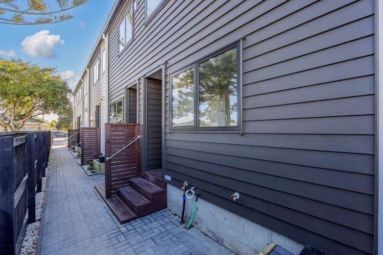 3/21 Peachgrove Road Te Atatu Peninsula_18