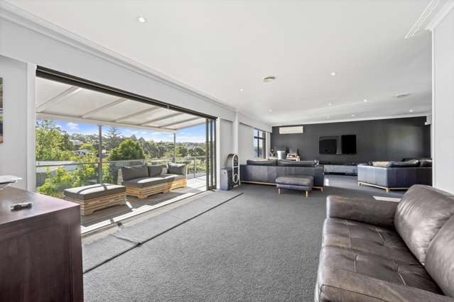 19 Havelle Avenue Titirangi_4