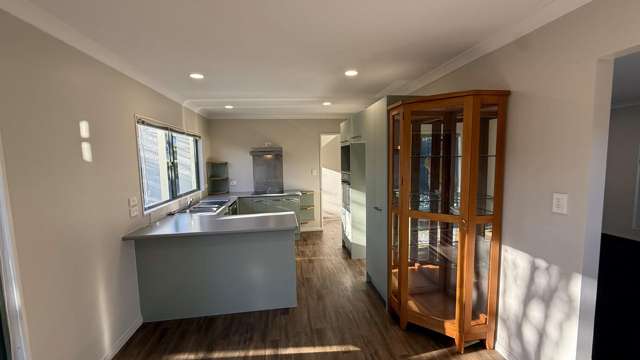 6 Chadlington Avenue Henderson_4