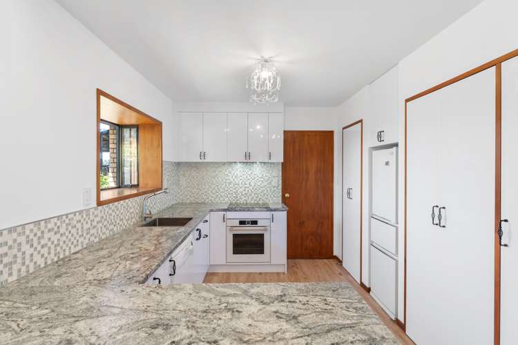 44 Seadown Crescent Amberley_5