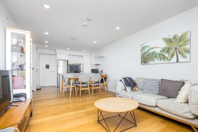 307/10 Lion Place Epsom_3