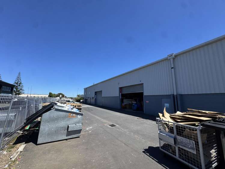 10 Lambie Drive Papatoetoe_4