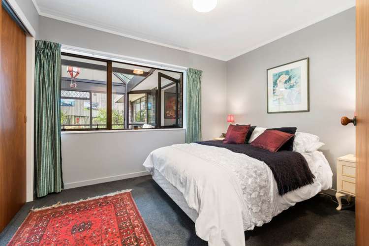 20 Voltaire Court Botany Downs_12