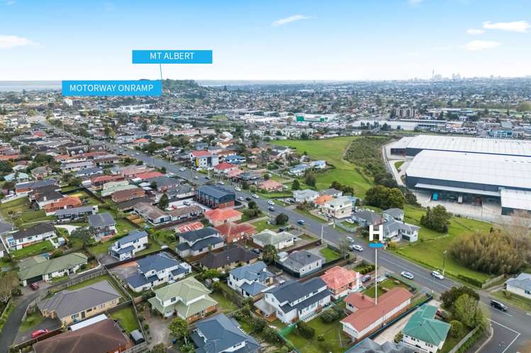 397 Richardson Road Mount Roskill_21