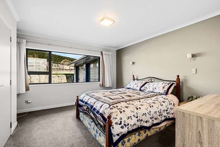 169 King Road Inglewood_24