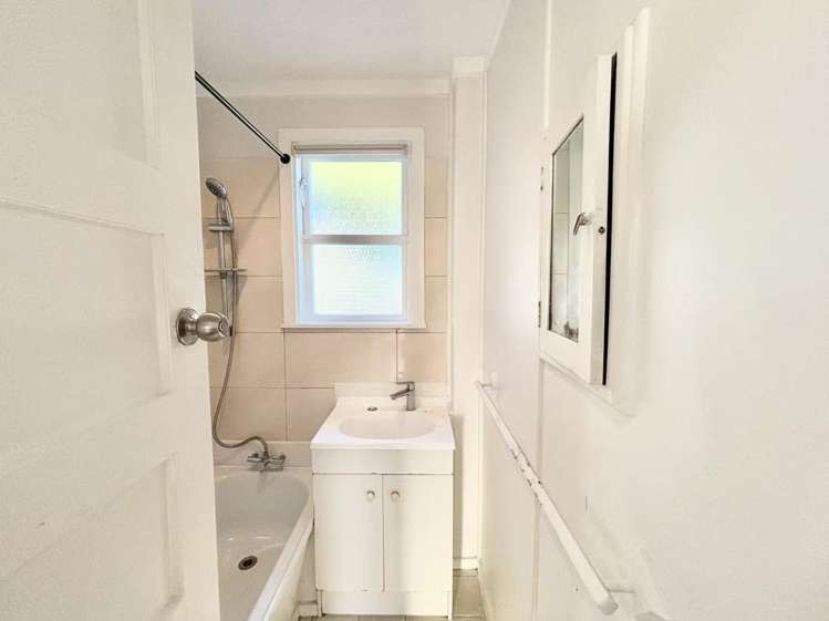 43 Ash Street Avondale_11