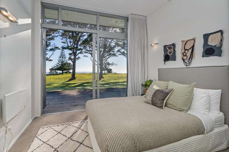 139 Mercury View Matarangi_18