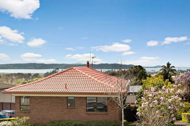 Standalone House With Sea View And Garage