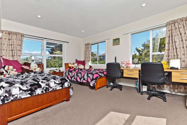 52 Williamson Avenue Belmont_40