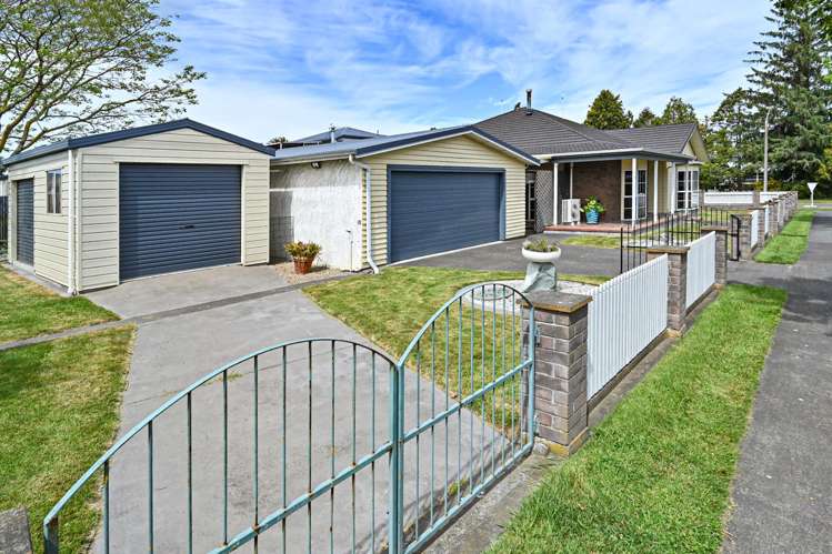 910 Collinge Road Mayfair_18