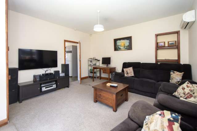 53 Thackeray Place Waltham_3