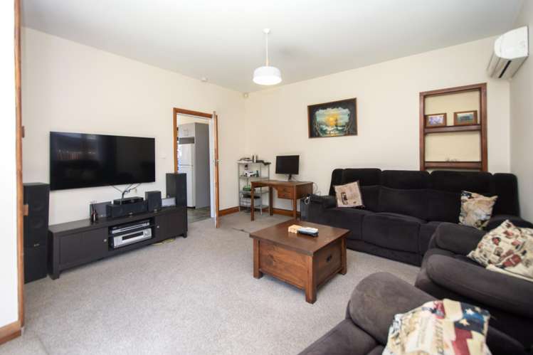 53 Thackeray Place Waltham_3