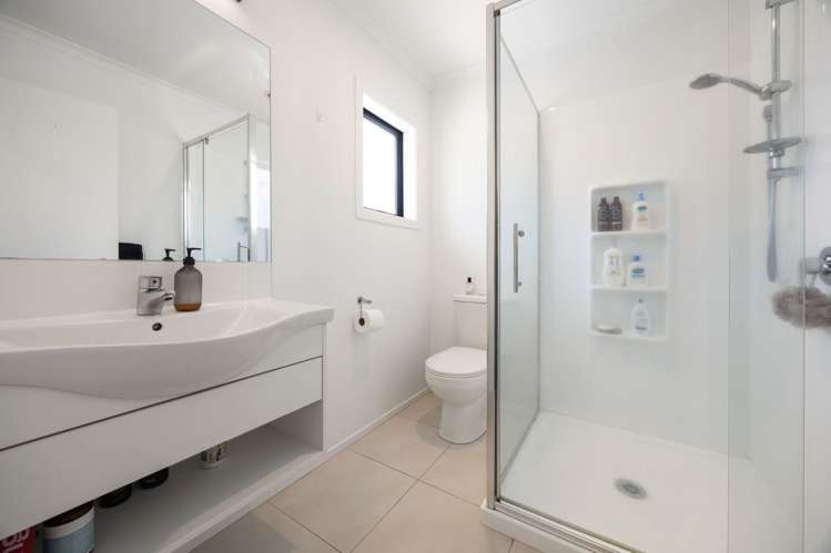 2/3 Manning Street Hamilton Central_14