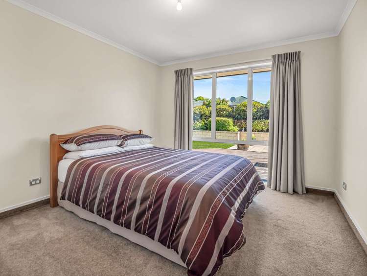 3 Hasendene Drive Lincoln_21