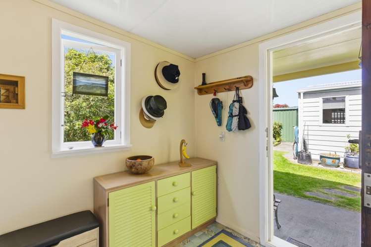 74A Raumati Road Raumati Beach_17