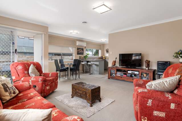 3/403 Devonport Road Tauranga South_3