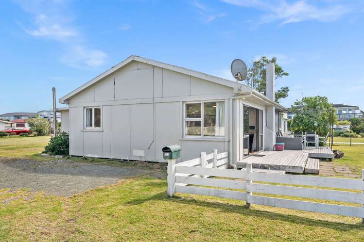 2A Finch Street One Tree Point_17
