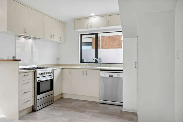 7/1 Melview Place New Lynn_5