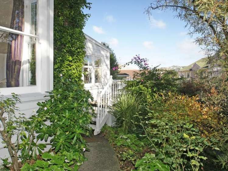 78 Roxburgh Street Mount Victoria_26