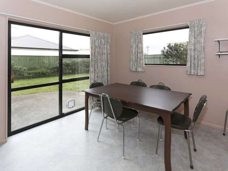 6a Brian Bary Street Redwoodtown_5