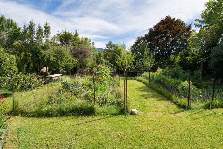 5 Greenhill Road Ngatimoti_15