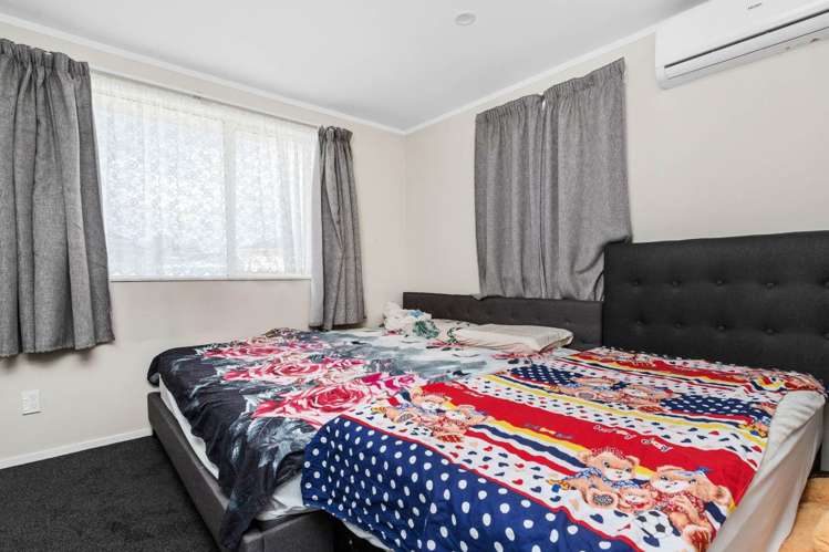 11 Manatu Lane Kelston_5