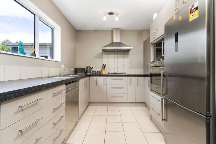 1 Azalea Close Templeton_4