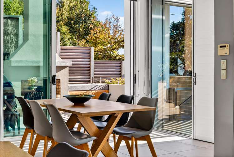 2/23 Seapoint Road Bluff Hill_10