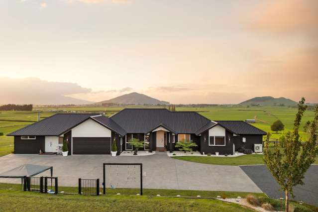 Lifestyle Living with Unmatched Views