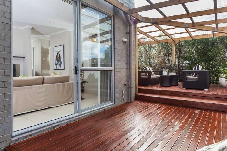 15 Seresin Crescent Flat Bush_15