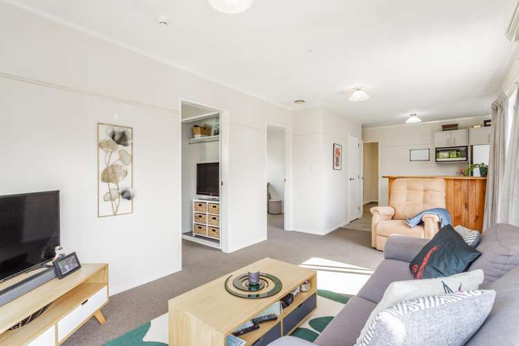 14 Delaware Grove Totara Park_5
