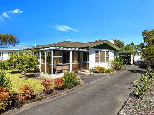 Smart Buy with Garage, Caravan Carport & Potential