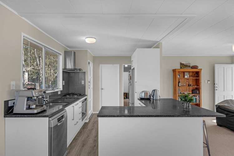 47 Claverdon Drive Massey_10