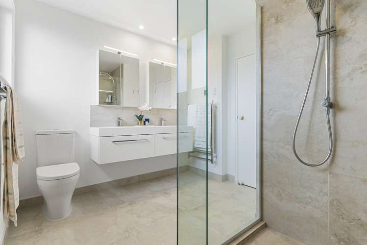 5/28 Long Drive Saint Heliers_10