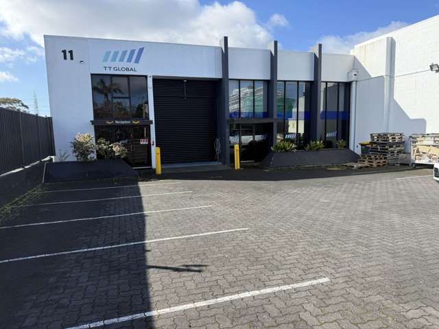 11 Binsted Road New Lynn_2