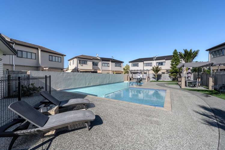 14 Skip Lane East Tamaki_16