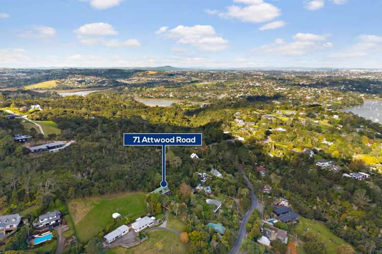 71 Attwood Road Paremoremo_24