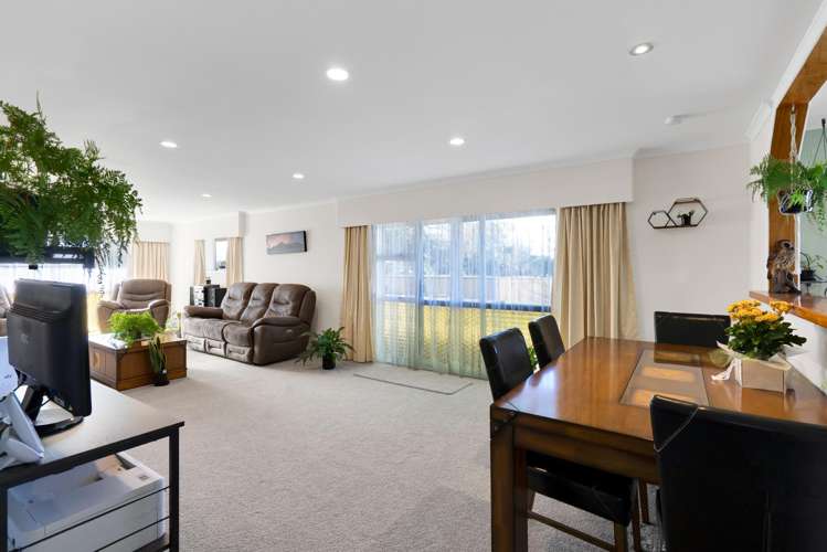 37 Warwick Road Stratford_11